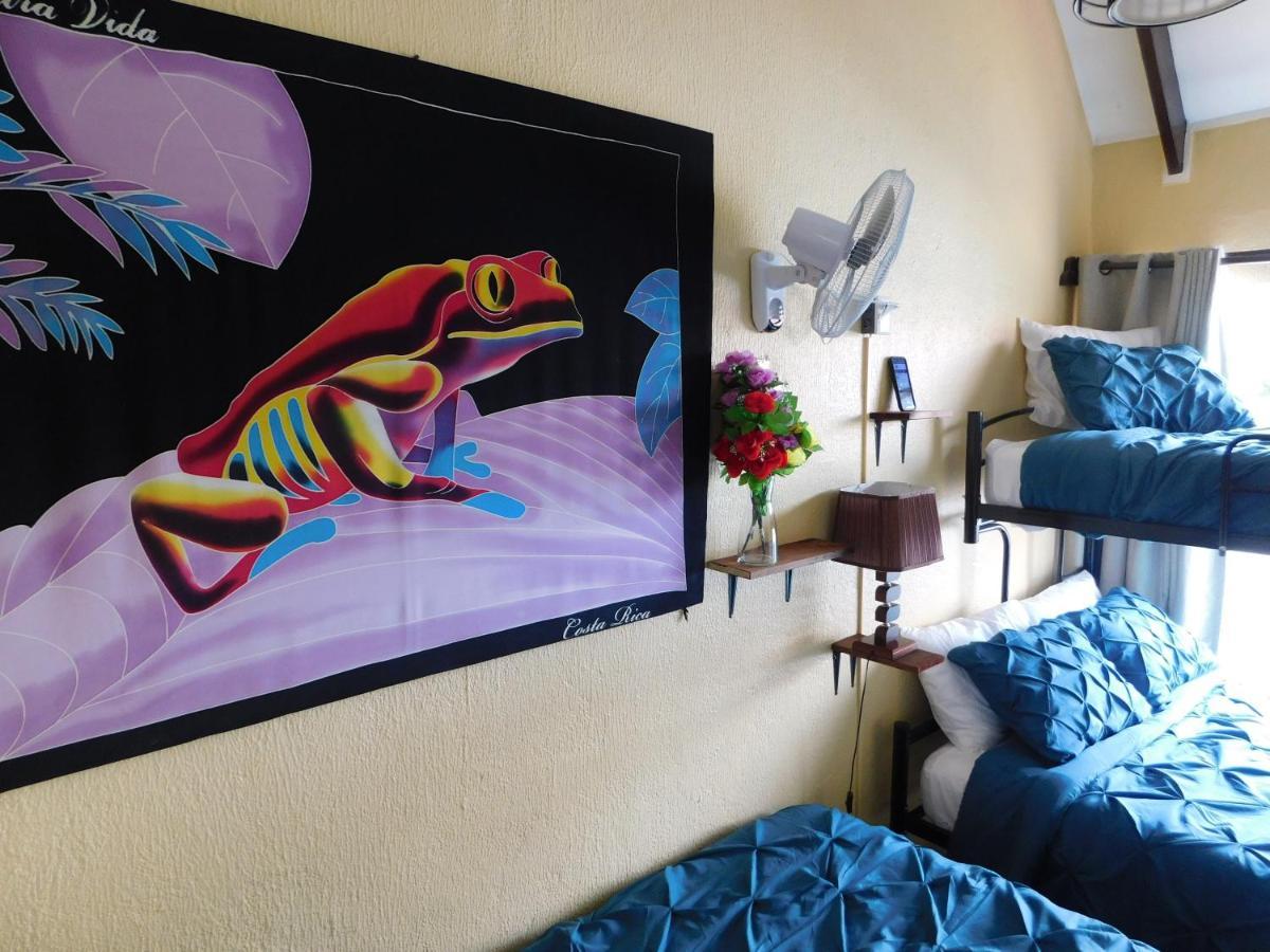 Condo Villa B27 Sleeps Five People - B28 Sleeps Six People - Price Includes Housekeeping Fees Not Taxes - Very Close To The Pool And Beach! Jaco Exterior photo