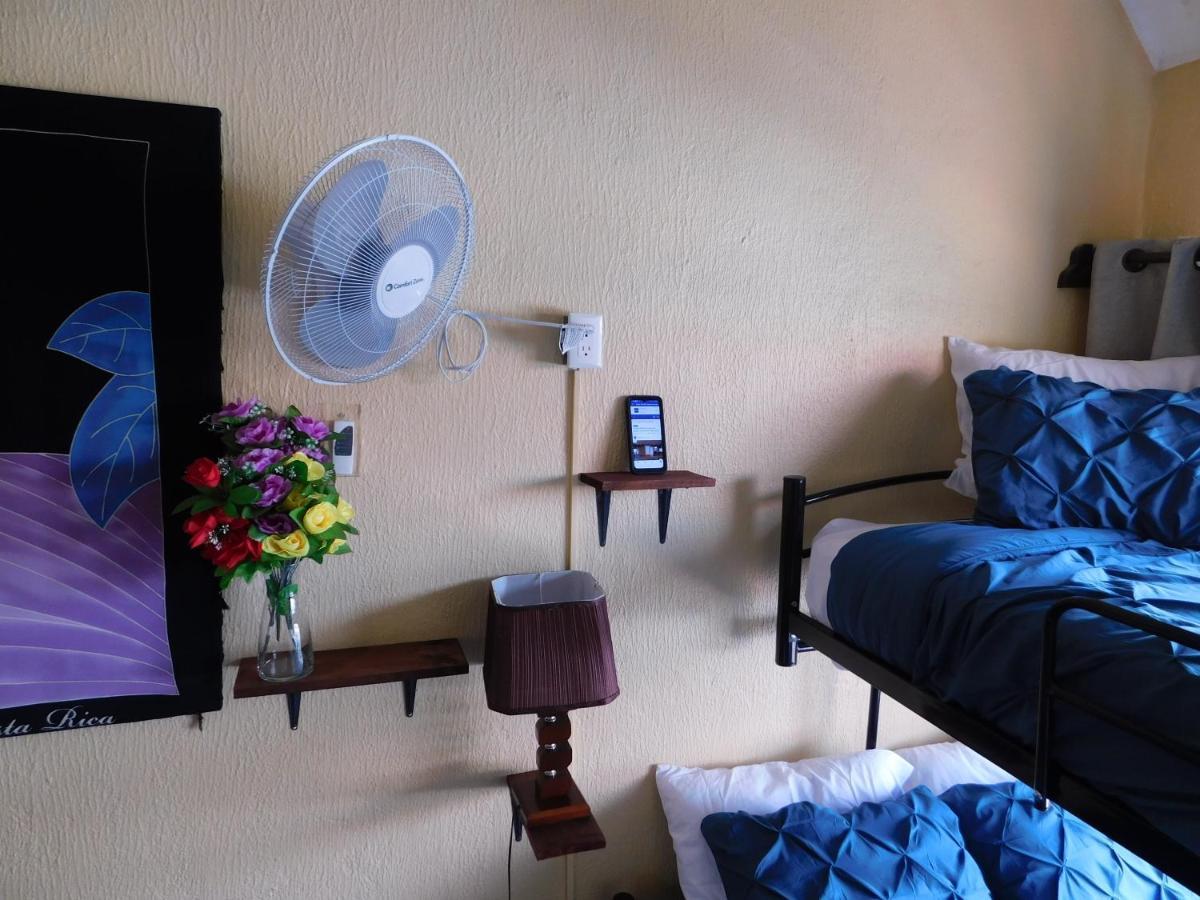 Condo Villa B27 Sleeps Five People - B28 Sleeps Six People - Price Includes Housekeeping Fees Not Taxes - Very Close To The Pool And Beach! Jaco Exterior photo